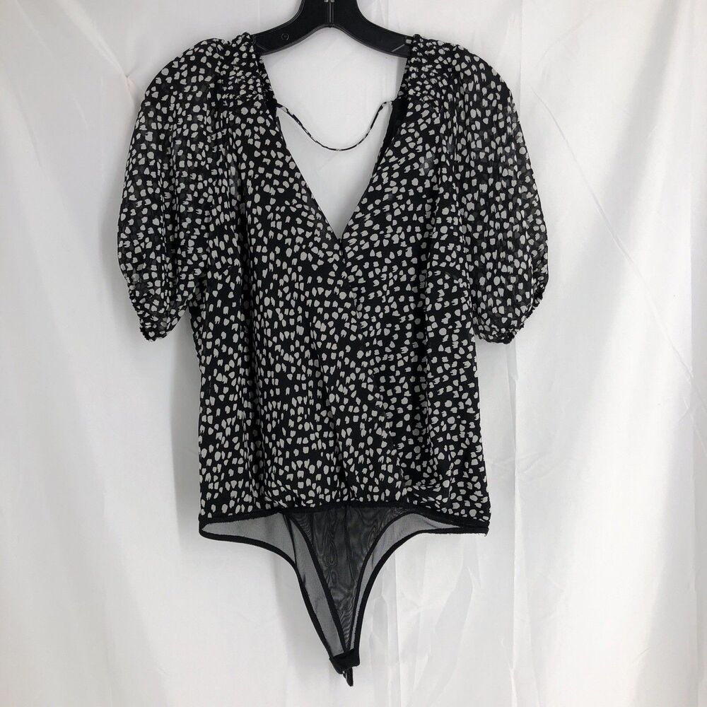 ASTR The Label Bodysuit Women's Size Medium Black Wrap V-Neck One-Piece
